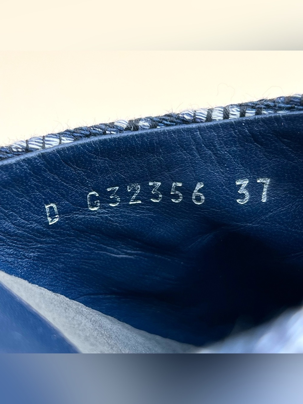 🚩steal CHANEL Navy Tweed Pearl-Trim Slide Mules - Picture 6 of 6